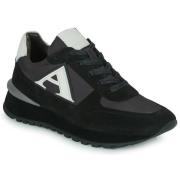 Lage Sneakers Adige Yarir