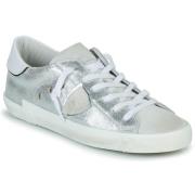 Lage Sneakers Philippe Model PRSX LOW WOMAN