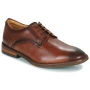 Nette schoenen Clarks UN HUGH LACE