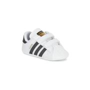 Lage Sneakers adidas SUPERSTAR CRIB