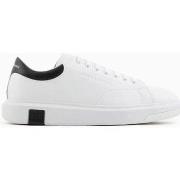 Lage Sneakers EAX XUX123 XV534