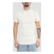 T-shirt Out/Fit -
