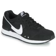 Lage Sneakers Nike VENTURE RUNNER