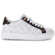 Lage Sneakers Guess CASERTA FMFCAS ELE12