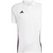 T-shirt adidas -