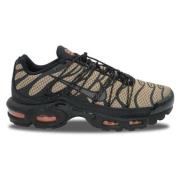 Lage Sneakers Nike Air Max Plus Utility Tan Black