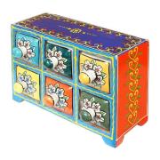 Manden en dozen Signes Grimalt Kruidenrek Met 6 Lades