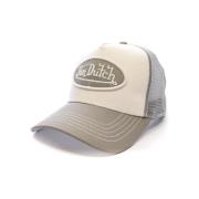 Pet Von Dutch -