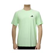 T-shirt adidas -