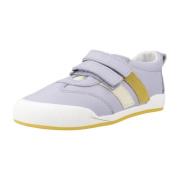 Sneakers Blanditos MILANBD