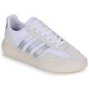 Lage Sneakers adidas BARREDA DECODE