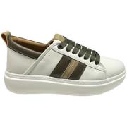 Lage Sneakers Alexander Smith ewm7163wto