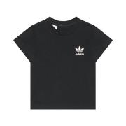 T-shirt adidas -