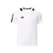 T-shirt adidas -