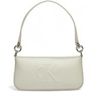 Tas Calvin Klein Jeans SCULPTED SHOULDER POUCH25 DEBOSS K60K612725