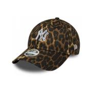 Pet New-Era Wmns outline leopard 9twenty neyyan