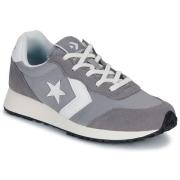 Lage Sneakers Converse OMEGA TRAINER