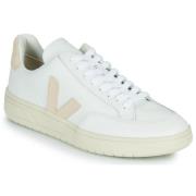 Lage Sneakers Veja V-12