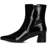 Enkellaarzen Posh By Poelman YADA Damenstiefelette