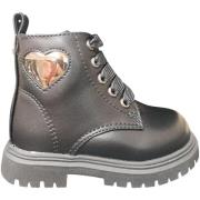 Enkellaarzen Cult MARTIN