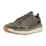 Lage Sneakers Munich KAVA 25