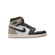Hoge Sneakers Nike Jordan 1 Retro High OG Latte (Women's)
