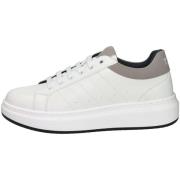 Lage Sneakers Ferre FU-191