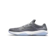 Lage Sneakers Nike Air Jordan 11 Cmft Low
