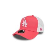 Pet New-Era League Essential Trucker