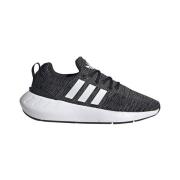 Lage Sneakers adidas Swift Run 22