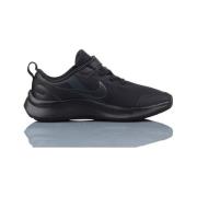 Lage Sneakers Nike Star Runner 3 Psv