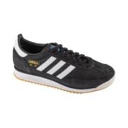 Lage Sneakers adidas JI1282