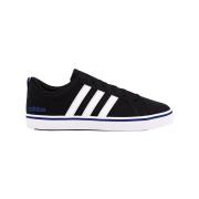 Lage Sneakers adidas JI1959