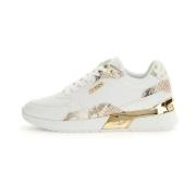 Lage Sneakers Guess FLTM15ELE12