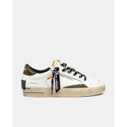 Lage Sneakers Crime London SK8 DELUXE 11109AA8-10