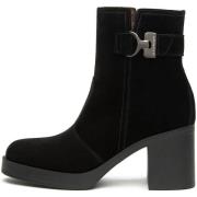 Enkellaarzen NeroGiardini Arold Velo Tr Cartagena 9237/01