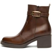 Enkellaarzen NeroGiardini Delavato Tr Ronda Light T.Mor