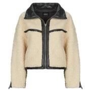 Mantel Only ONLPATTI LIFE TEDDY SHORT