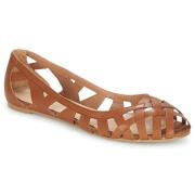 Ballerina's Jonak DERAY