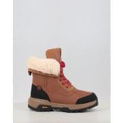 Enkellaarzen UGG ADIRONDACK BOOT XXV