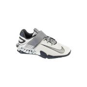 Lage Sneakers Nike Chaussures de sport Savaleos SE avec talon 15 mm