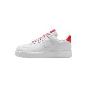 Lage Sneakers Nike Baskets Air Force 1 '07