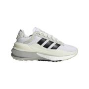Sneakers adidas Avryn_X