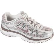 Lage Sneakers Nike W P-6000