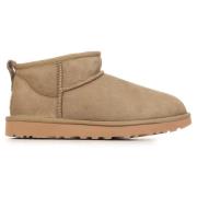 Enkellaarzen UGG Classic Ultra Mini