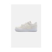 Lage Sneakers Nike Air Force 1'07 Lv8