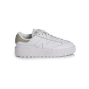 Lage Sneakers New Balance CT302CLC