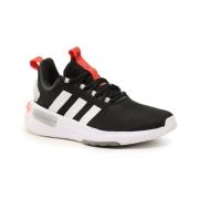 Lage Sneakers adidas RACER TR23