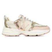 Lage Sneakers Vanessa Wu Gigi Initials