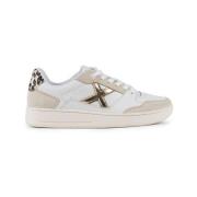 Lage Sneakers Munich Legit Wmn 8908094 Blanco